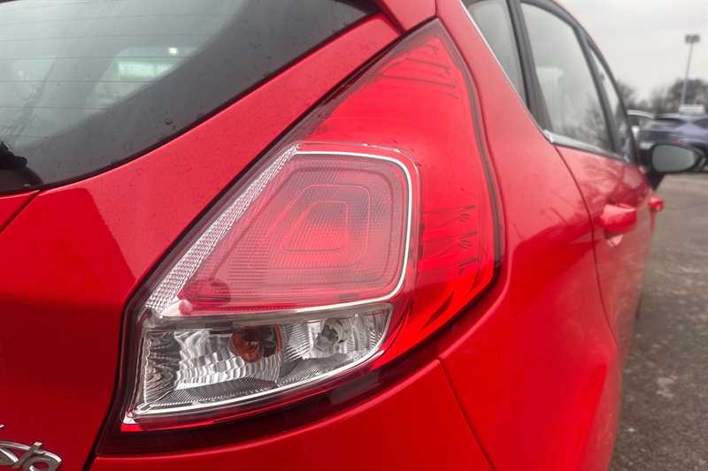 Used Ford Fiesta 2015 for sale - 77444997: Photo 32