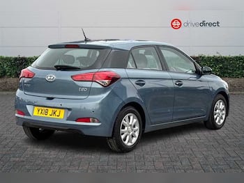 Used Hyundai i20 2018 for sale - 79682648: Photo