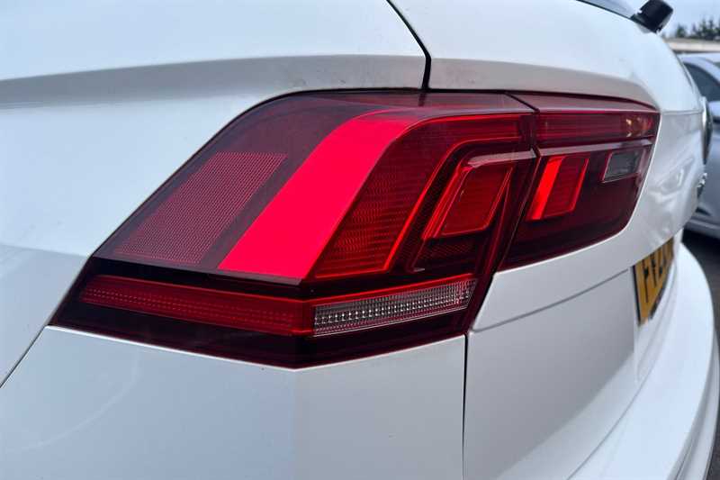 Used Volkswagen Tiguan 2022 for sale - 77295495: Photo 31