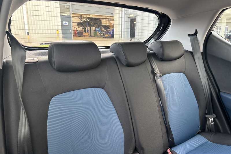 Used Hyundai i10 2016 for sale - 76462658: Photo 24