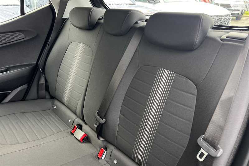 Used Hyundai i10 2023 for sale - 76805598: Photo 24