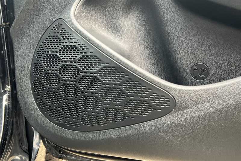 Used Hyundai i10 2023 for sale - 76805598: Photo 27