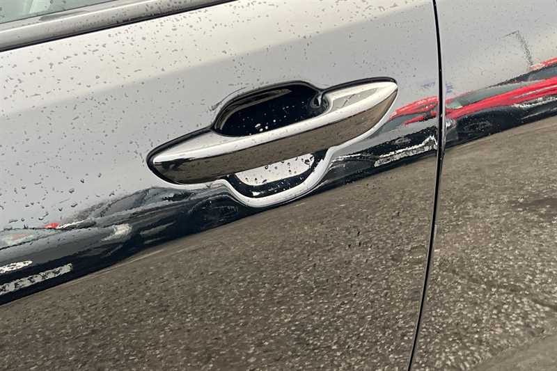 Used Hyundai i10 2023 for sale - 76805598: Photo 33