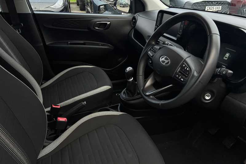 Used Hyundai i10 2023 for sale - 76805598: Photo 38