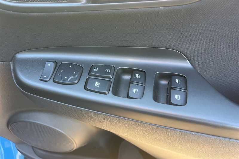 Used Hyundai KONA 2021 for sale - 78120291: Photo 16