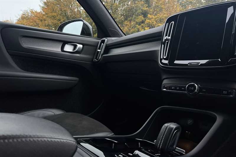 Used Volvo XC40 2020 for sale - 76790136: Photo 14