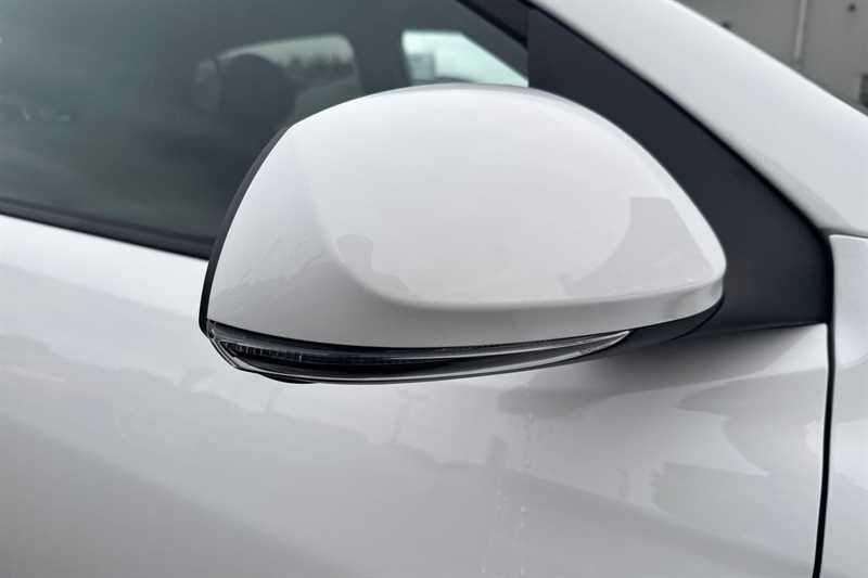 Used Hyundai i10 2024 for sale - 76488984: Photo 34