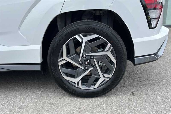 Used Hyundai KONA 2025 for sale - 75648842: Photo 10