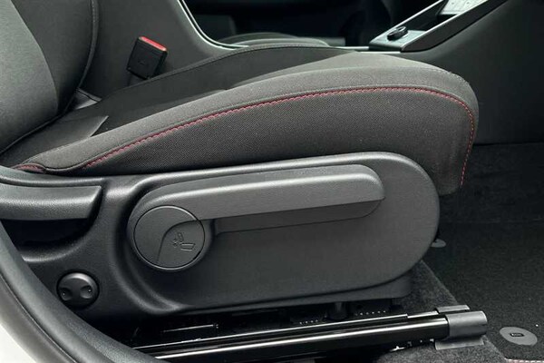Used Hyundai KONA 2025 for sale - 75648842: Photo 26