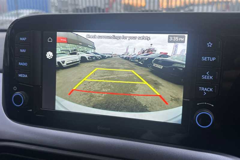 Used Hyundai i10 2023 for sale - 76524418: Photo 19