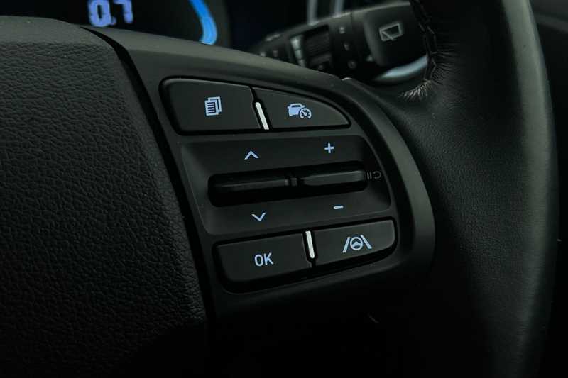 Used Hyundai i10 2023 for sale - 76524418: Photo 22