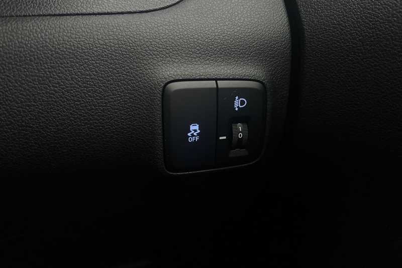 Used Hyundai i10 2023 for sale - 76524418: Photo 39