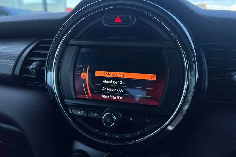 Used MINI Hatch 2018 for sale - 76853345: Photo 39