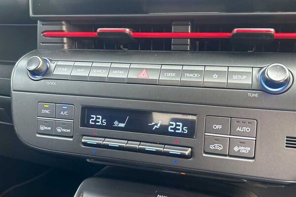 Used Hyundai KONA 2024 for sale - 75735121: Photo 15