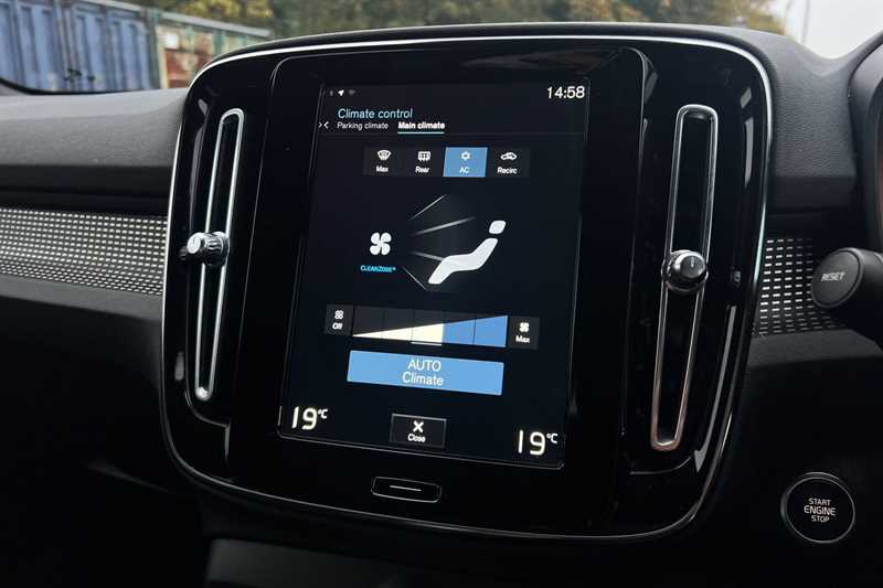 Used Volvo XC40 2020 for sale - 76733953: Photo 15