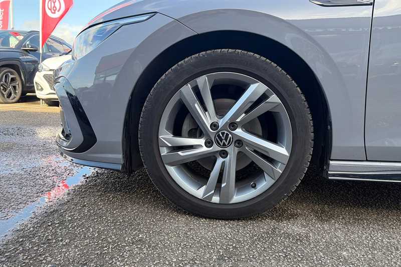 Used Volkswagen Golf 2021 for sale - 77843760: Photo 12