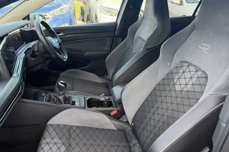 Used Volkswagen Golf 2021 for sale - 77843760: Photo 23