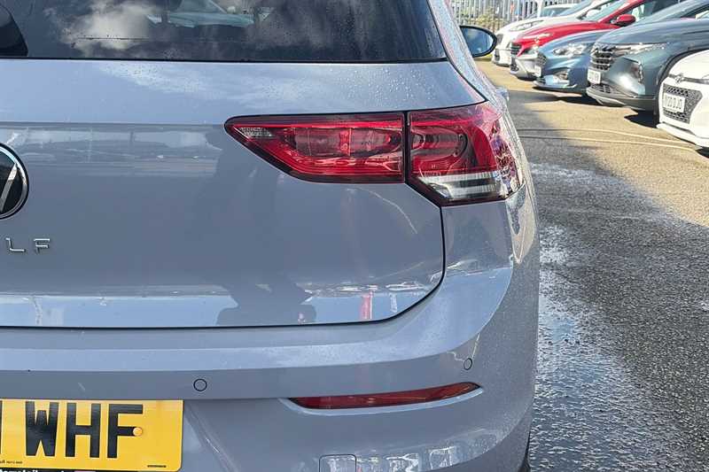 Used Volkswagen Golf 2021 for sale - 77843760: Photo 32