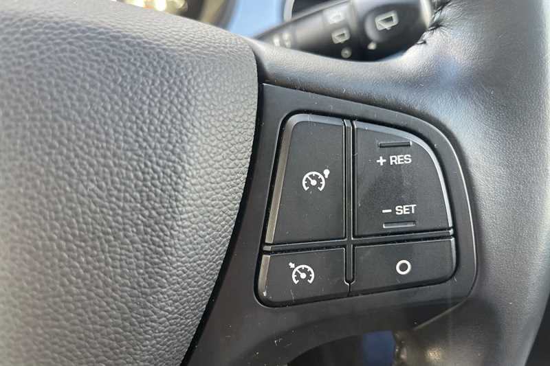 Used Hyundai i10 2014 for sale - 76463106: Photo 22