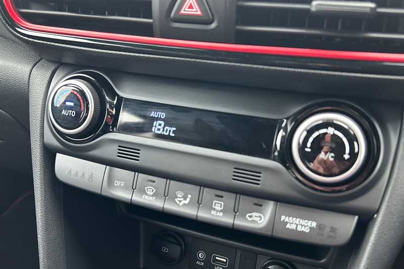 Used Hyundai KONA 2018 for sale - 76956613: Photo 15