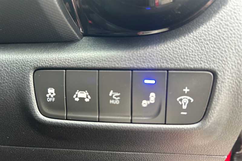 Used Hyundai KONA 2018 for sale - 76956613: Photo 40