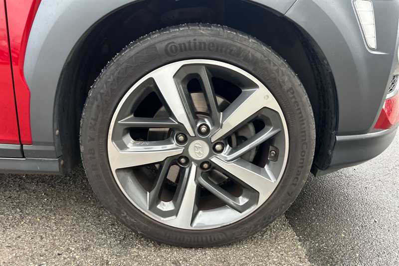 Used Hyundai KONA 2018 for sale - 76956613: Photo 9