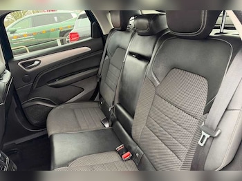 Used Renault Arkana 2023 for sale - 78249510: Photo