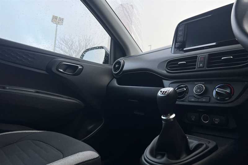 Used Hyundai i10 2023 for sale - 77316978: Photo 14