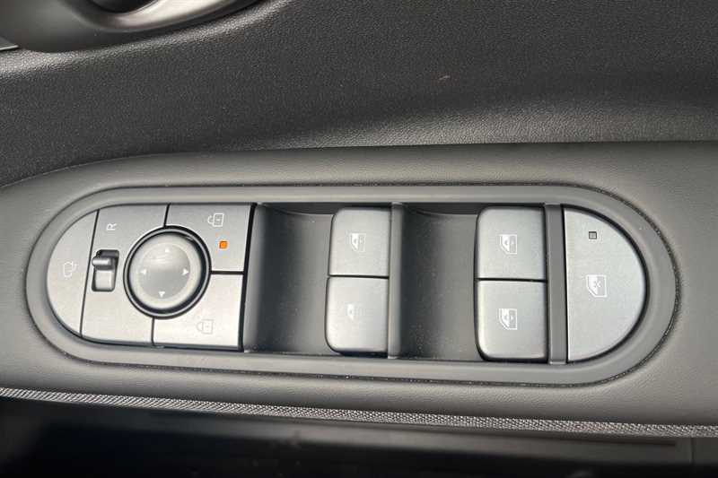 Used Hyundai IONIQ 5 2025 for sale - 77317342: Photo 16