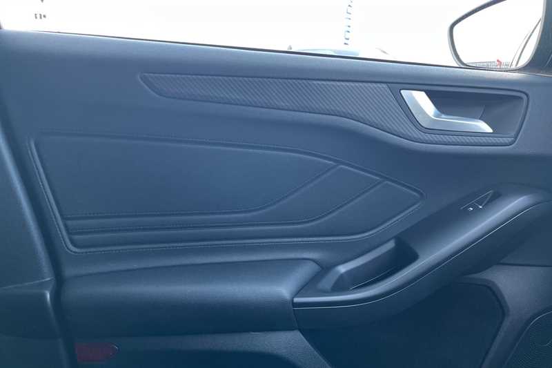 Used Ford Focus 2020 for sale - 77843300: Photo 39