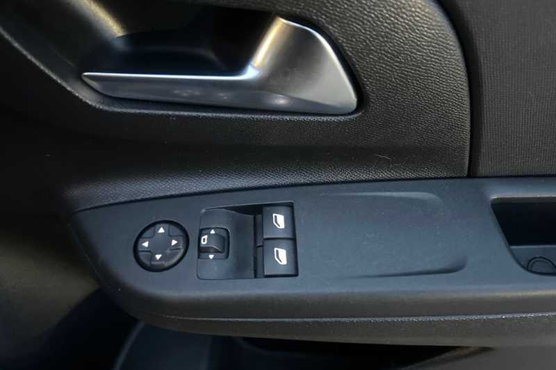 Used Vauxhall Corsa 2021 for sale - 77281270: Photo 16