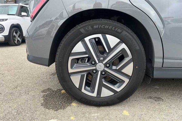 Used Hyundai KONA 2022 for sale - 76204342: Photo 11