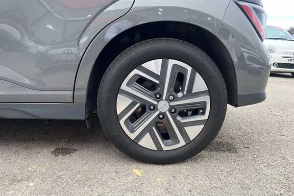 Used Hyundai KONA 2022 for sale - 76204342: Photo 12