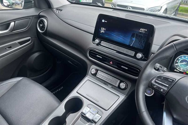 Used Hyundai KONA 2022 for sale - 76204342: Photo 14