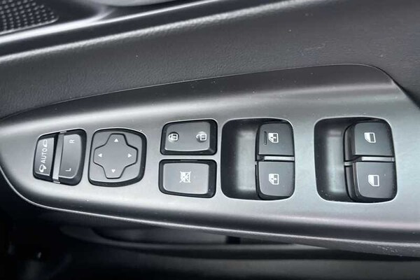 Used Hyundai KONA 2022 for sale - 76204342: Photo 16