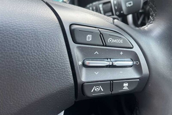 Used Hyundai KONA 2022 for sale - 76204342: Photo 22