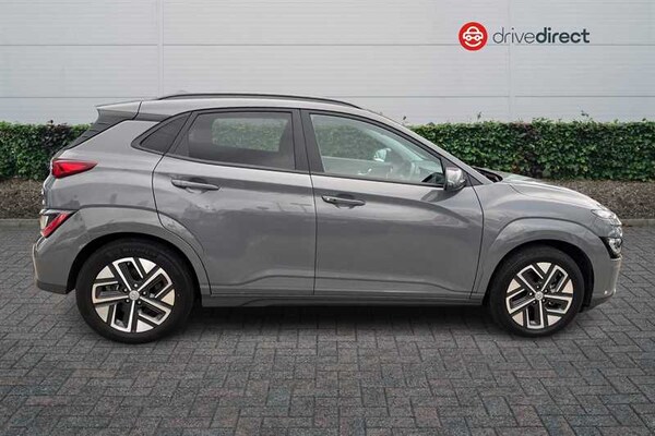 Used Hyundai KONA 2022 for sale - 76204342: Photo 2