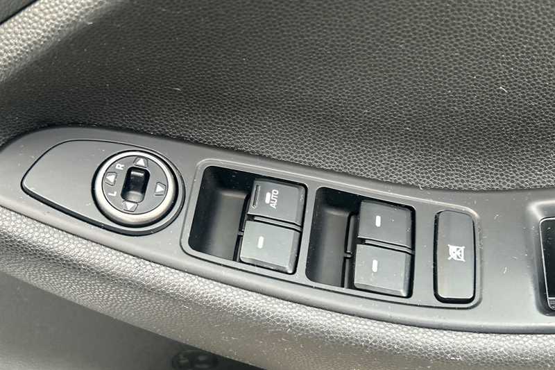 Used Hyundai i20 2018 for sale - 76448430: Photo 16