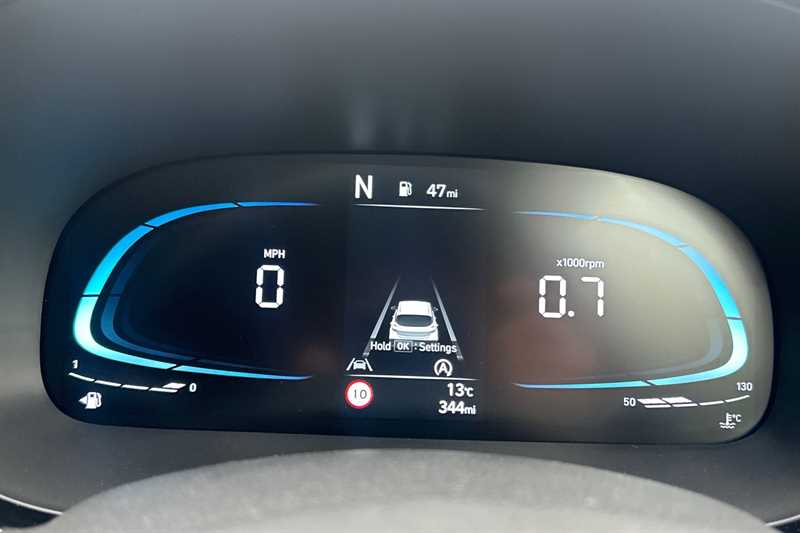 Used Hyundai i10 for sale - 76733869: Photo 20