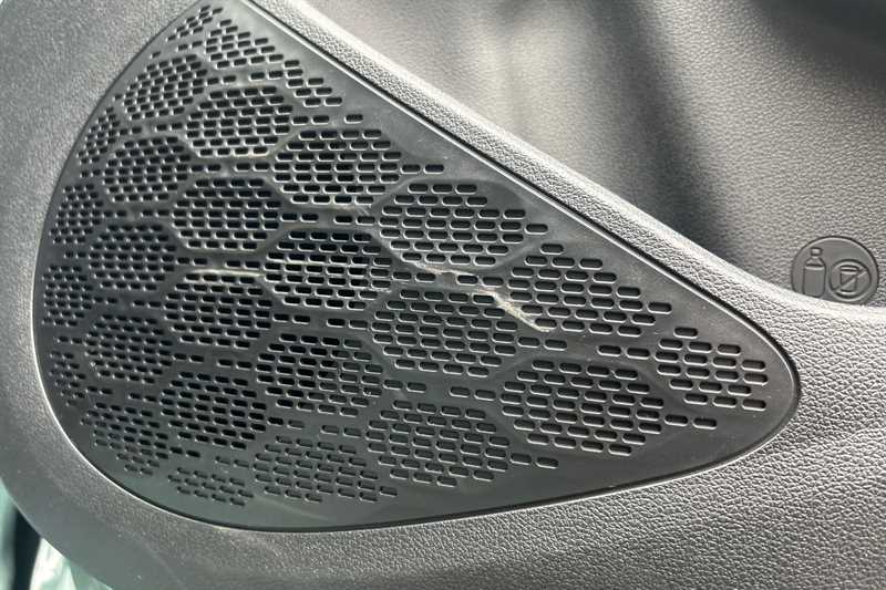 Used Hyundai i10 for sale - 76733869: Photo 27