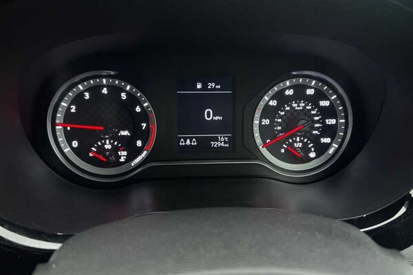 Used Hyundai i10 2022 for sale - 76140632: Photo 20