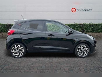 Used Hyundai i10 2022 for sale - 76140632: Photo 2