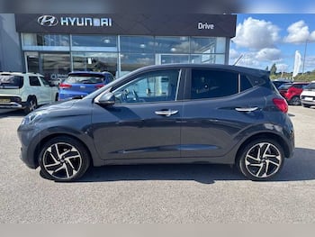 Used Hyundai i10 2022 for sale - 79797537: Photo