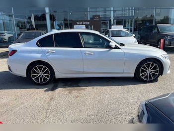 Used BMW 3 Series 2020 for sale - 75534581: Photo