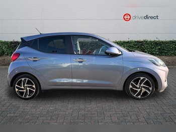 Used Hyundai i10 2023 for sale - 78138250: Photo