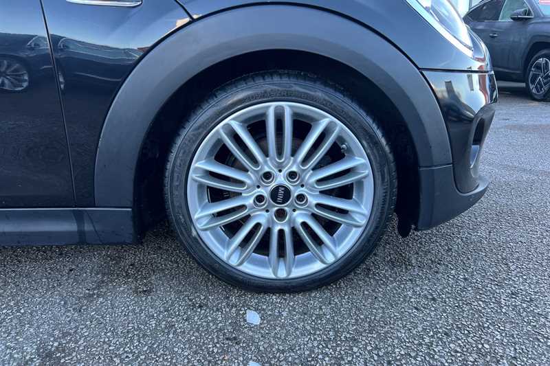 Used MINI Hatch 2018 for sale - 76956512: Photo 11