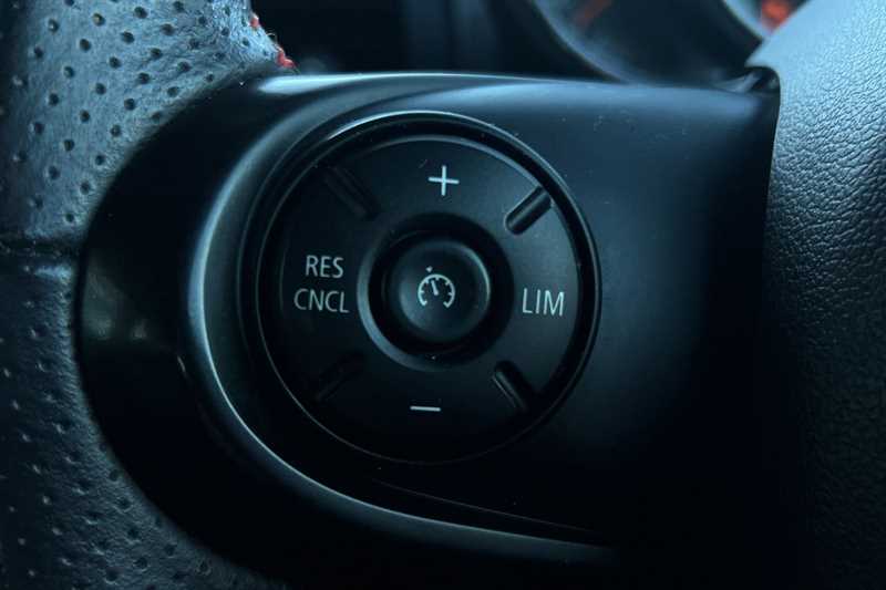 Used MINI Hatch 2018 for sale - 76956512: Photo 21