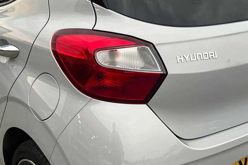 Used Hyundai i10 2023 for sale - 76516415: Photo 31