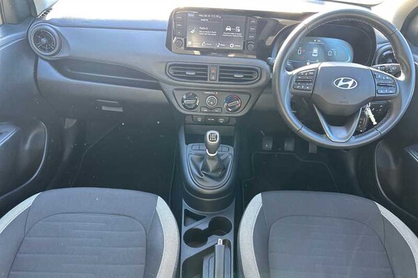 Used Hyundai i10 2023 for sale - 76155151: Photo 13