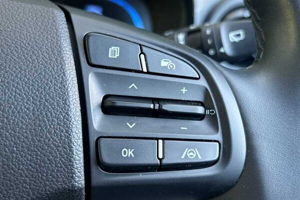 Used Hyundai i10 2023 for sale - 76155151: Photo 22